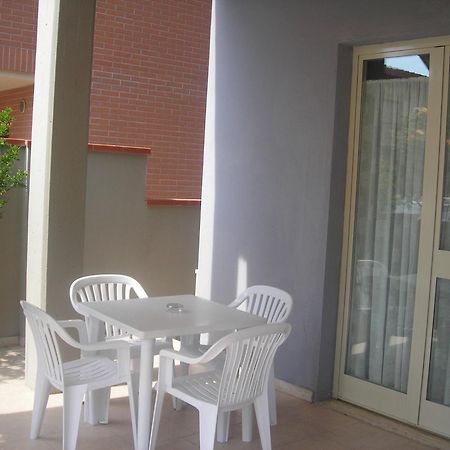 C.A.V. Residenza Prisco Aparthotel Marina di Grosseto Εξωτερικό φωτογραφία
